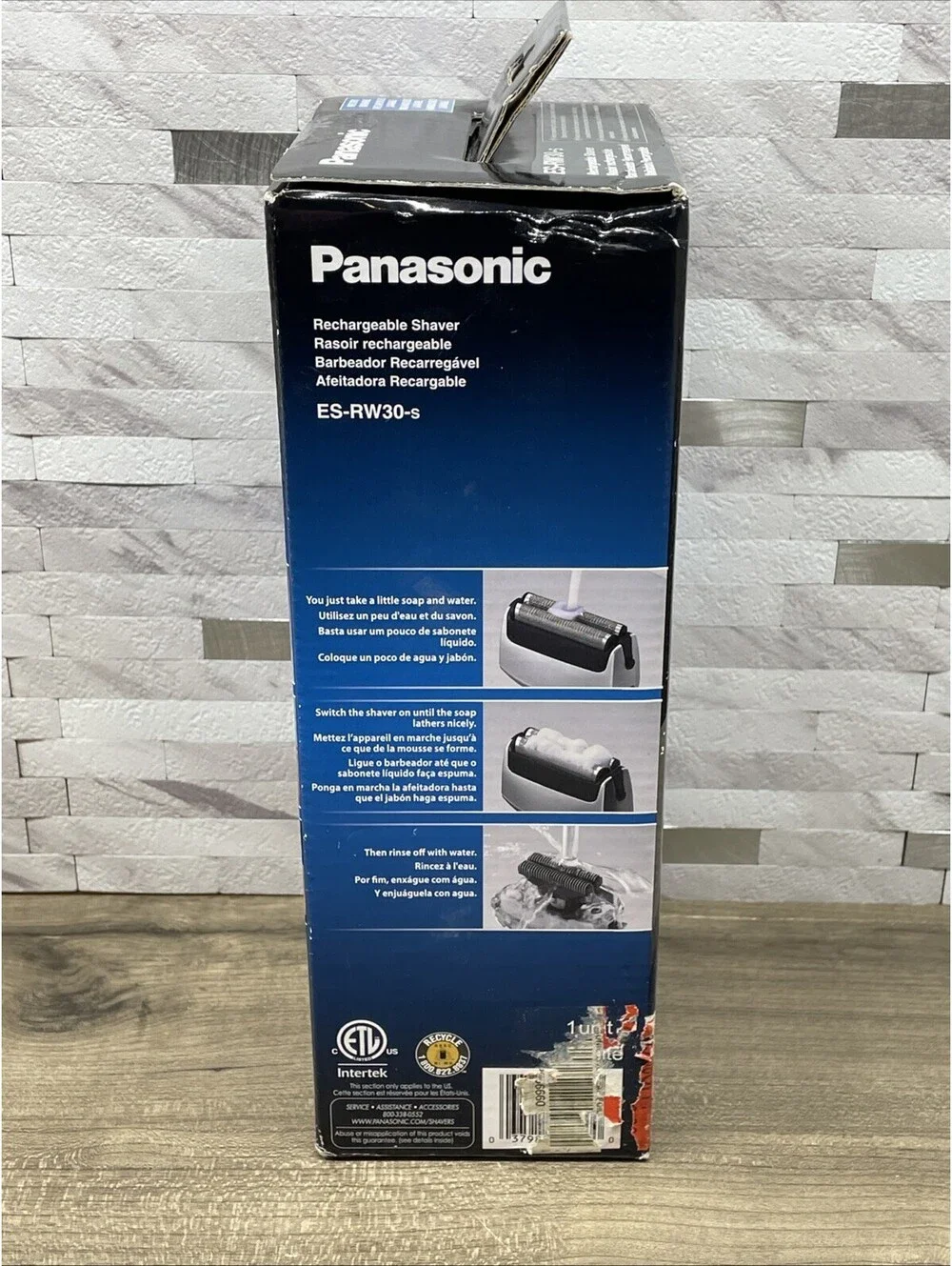 Panasonic Twin 2 Blade Wet/Dry Rechargeable Silver ES-RW30-S New Factory Sealed